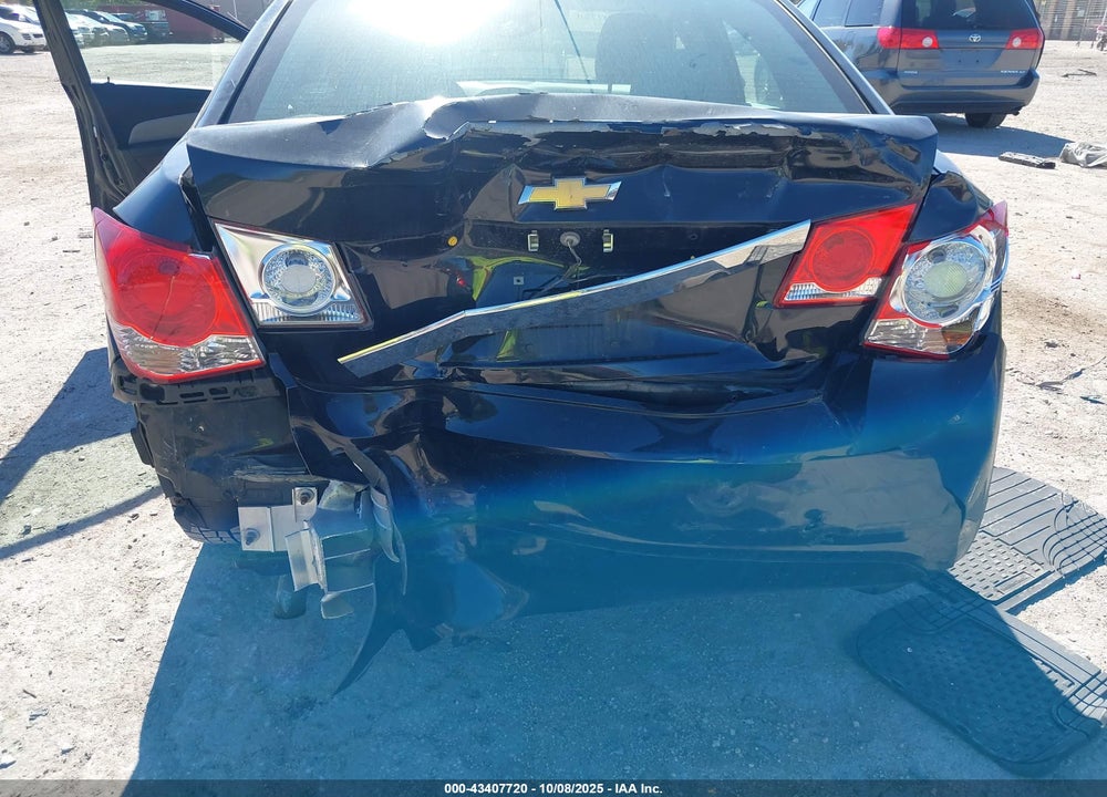 2015 CHEVROLET CRUZE VIN: 1G1PC5SB9F7138291