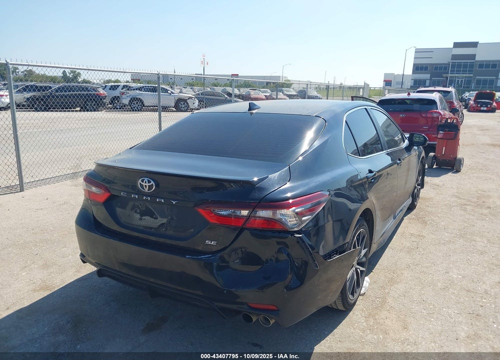2021 TOYOTA CAMRY SE VIN: 4T1G11AK8MU560960