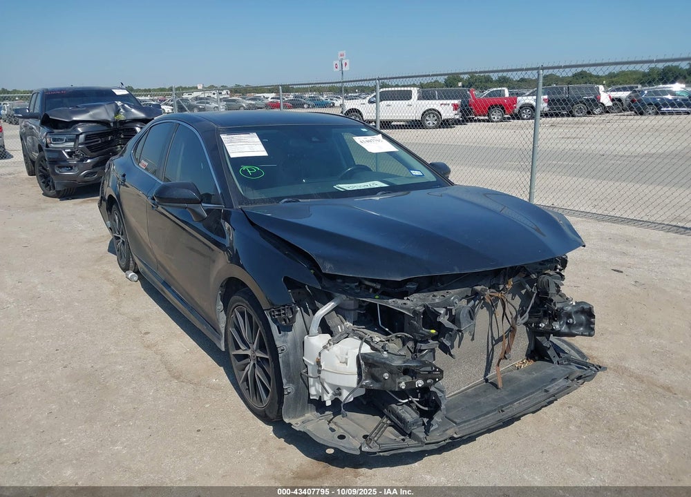 2021 TOYOTA CAMRY SE VIN: 4T1G11AK8MU560960