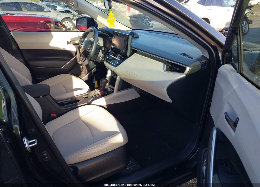 2022 TOYOTA COROLLA CROSS L VIN: 7MUAAAAG6NV019245
