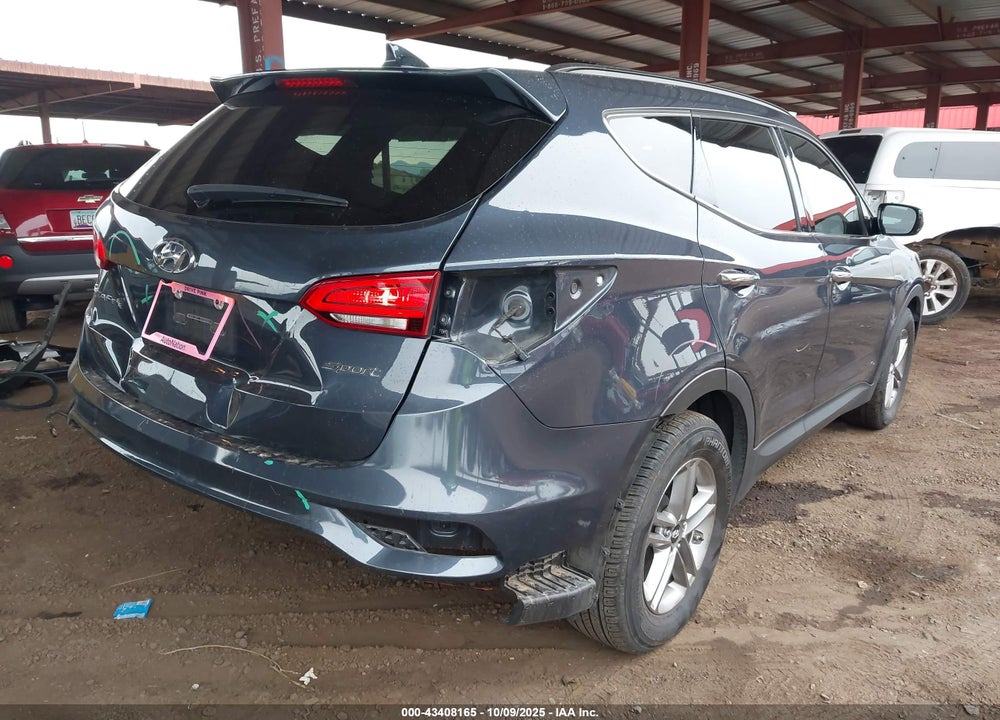2017 HYUNDAI SANTA FE VIN: 5NMZU3LB1HH007013