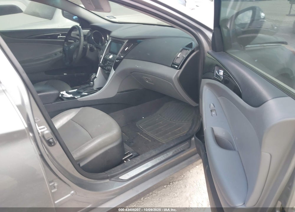 2013 HYUNDAI SONATA LIMITED VIN: 5NPEC4AC1DH556081
