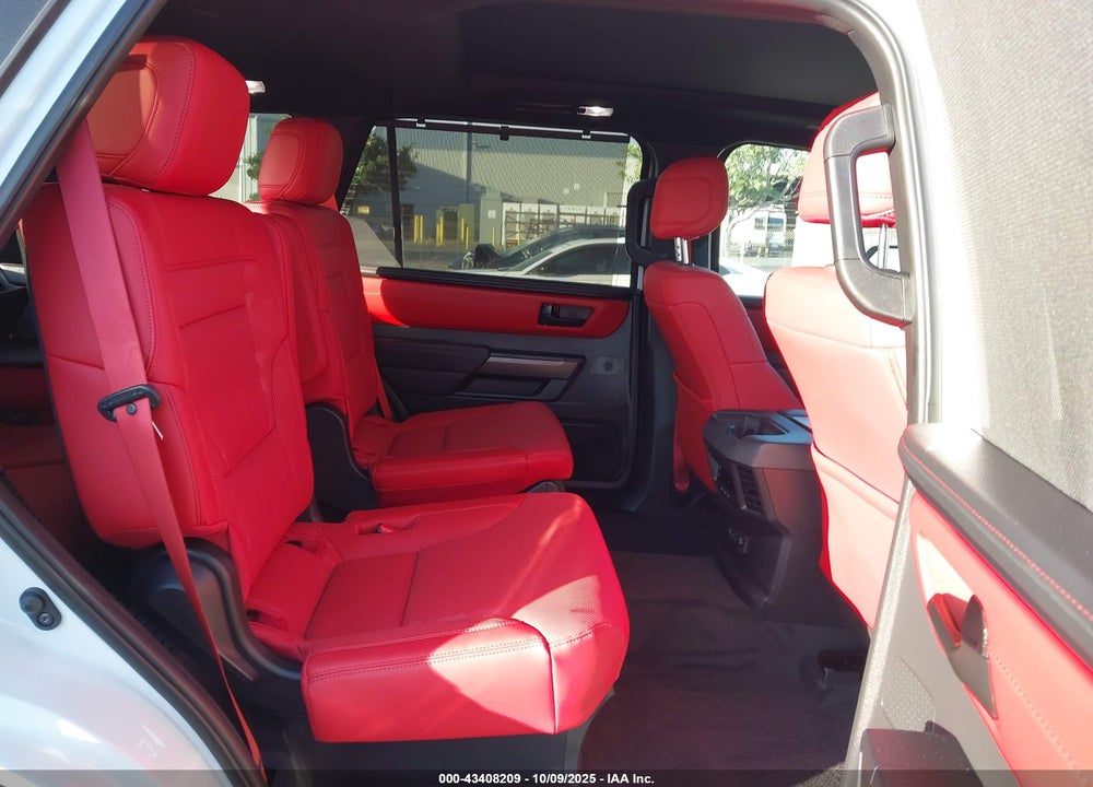 2025 TOYOTA SEQUOIA TRD PRO VIN: 7SVAAABA5SX069148
