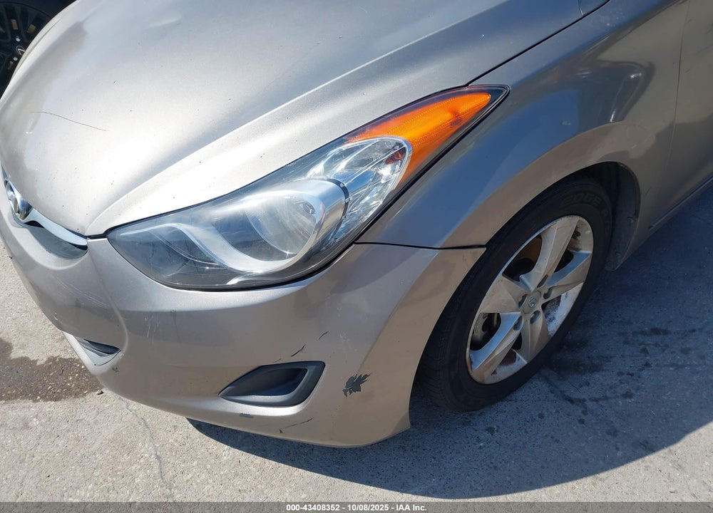 2013 HYUNDAI ELANTRA GLS VIN: 5NPDH4AE8DH381021