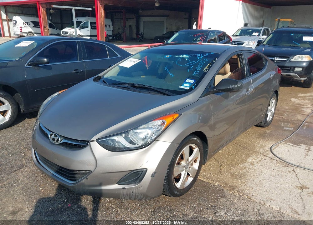 2013 HYUNDAI ELANTRA GLS VIN: 5NPDH4AE8DH381021