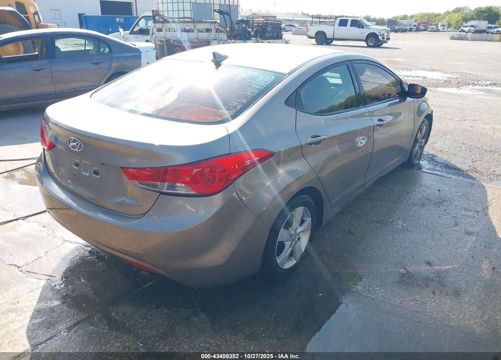 2013 HYUNDAI ELANTRA GLS VIN: 5NPDH4AE8DH381021