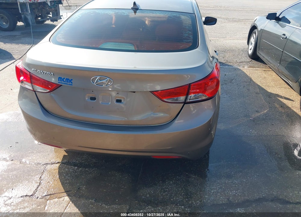 2013 HYUNDAI ELANTRA GLS VIN: 5NPDH4AE8DH381021