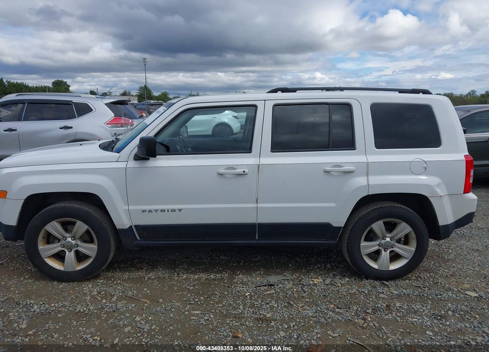 2016 JEEP PATRIOT VIN: 1C4NJRFB2GD627818