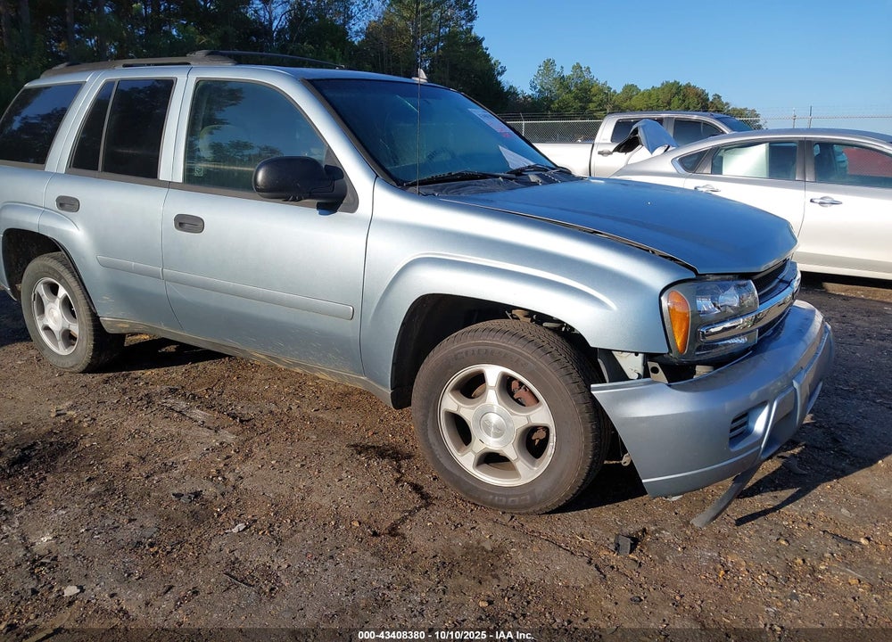 2006 CHEVROLET TRAILBLAZER LS VIN: 1GNDS13S662315033