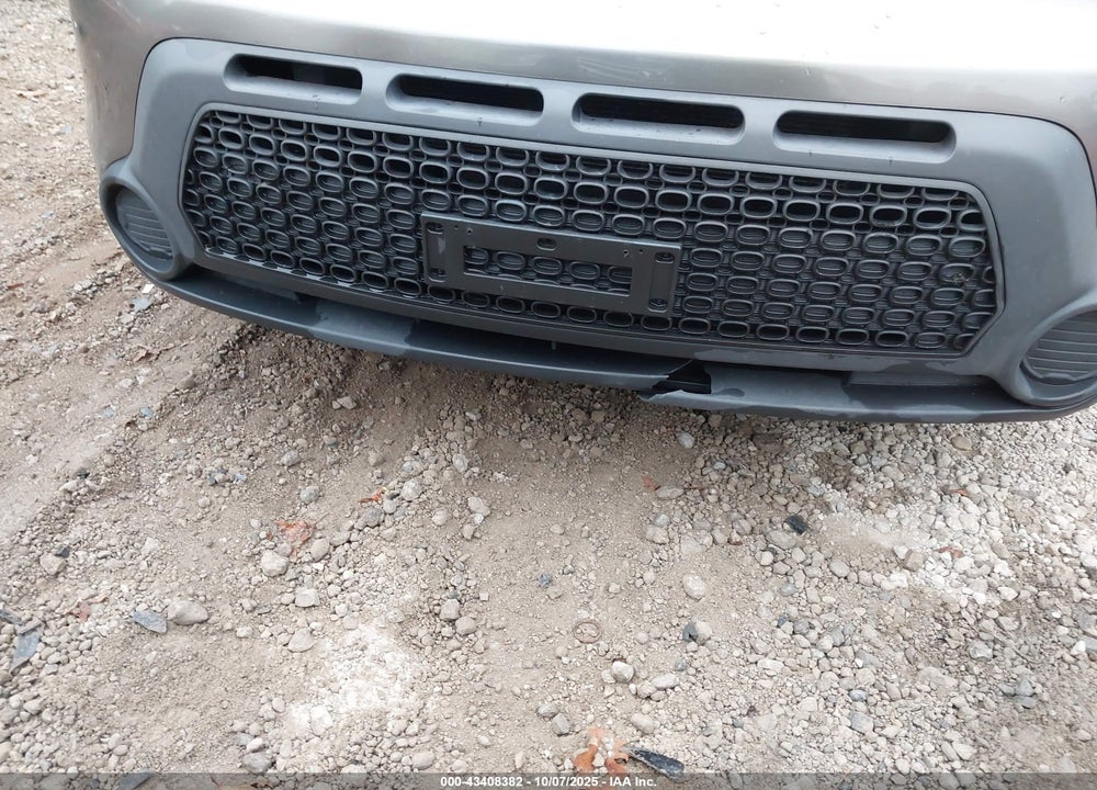 2015 KIA SOUL VIN: KNDJN2A20F7185443