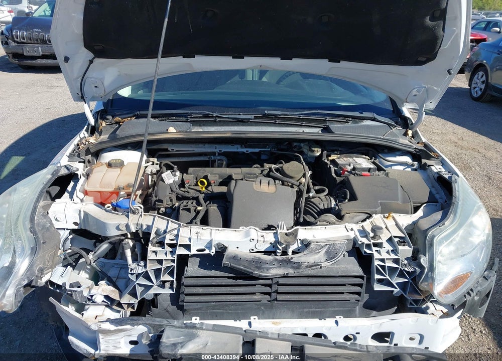 2014 FORD FOCUS SE VIN: 1FADP3F23EL196972