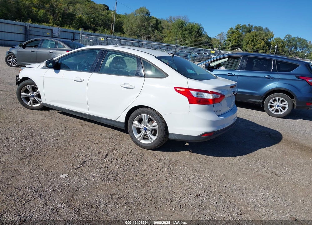 2014 FORD FOCUS SE VIN: 1FADP3F23EL196972