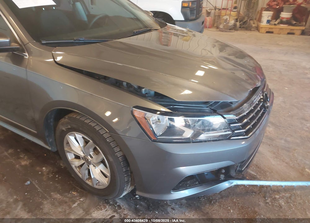 2017 VOLKSWAGEN PASSAT 1.8T S VIN: 1VWAT7A30HC007146