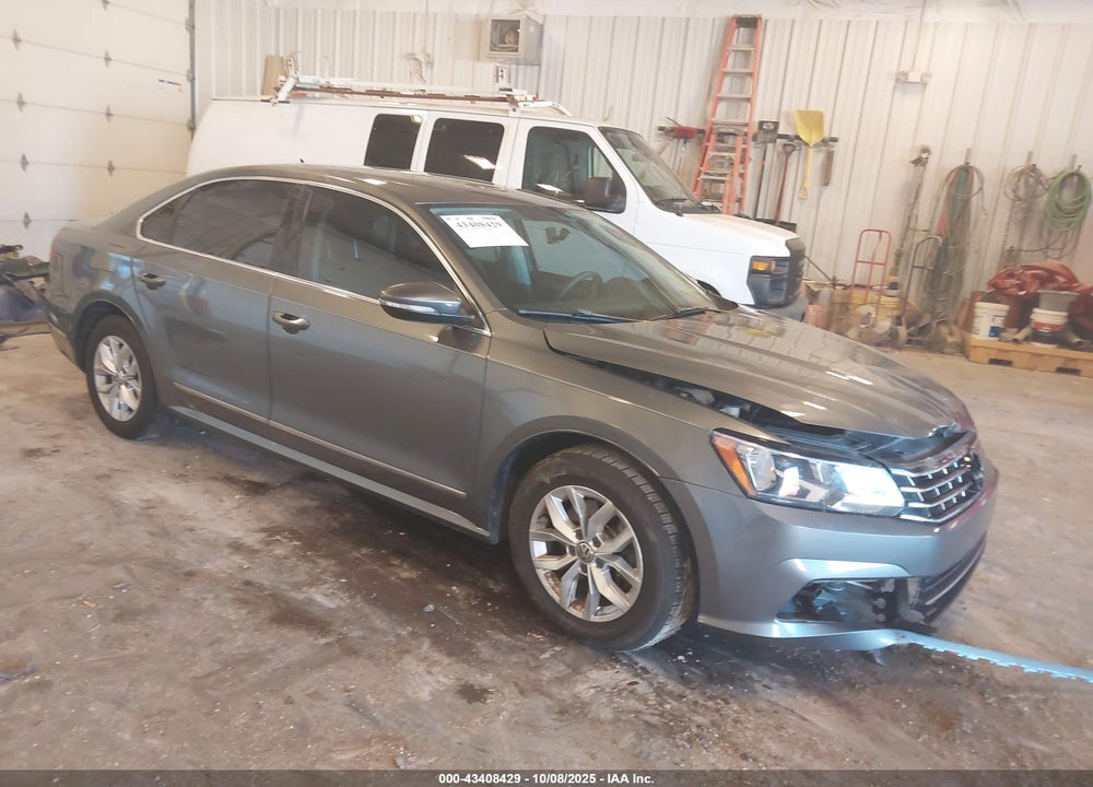 2017 VOLKSWAGEN PASSAT 1.8T S VIN: 1VWAT7A30HC007146