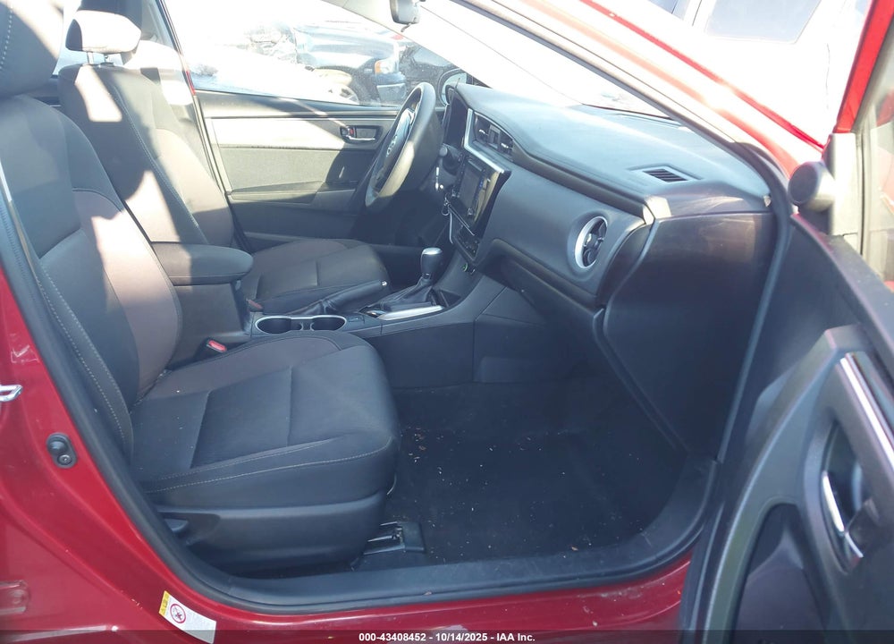 2017 TOYOTA COROLLA VIN: 2T1BURHE5HC805706