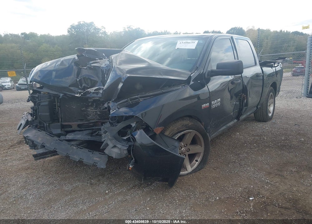 2014 RAM 1500 EXPRESS VIN: 1C6RR7KT6ES142188