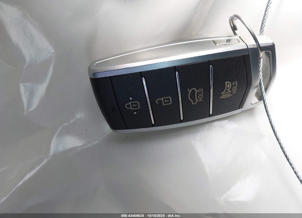 2019 GENESIS G90 5.0 ULTIMATE VIN: KMHG54JH5KU052811