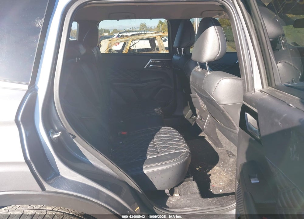 2024 MITSUBISHI OUTLANDER SEL 2.5 S-AWC VIN: JA4J4WA82RZ013884