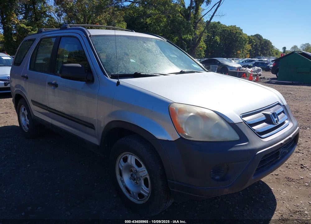 2005 HONDA CR-V LX VIN: SHSRD78545U342881