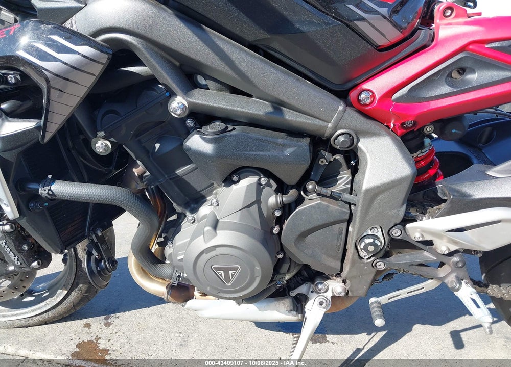 2022 TRIUMPH MOTORCYCLE STREET TRIPLE R VIN: SMTA534D9NTAV8624
