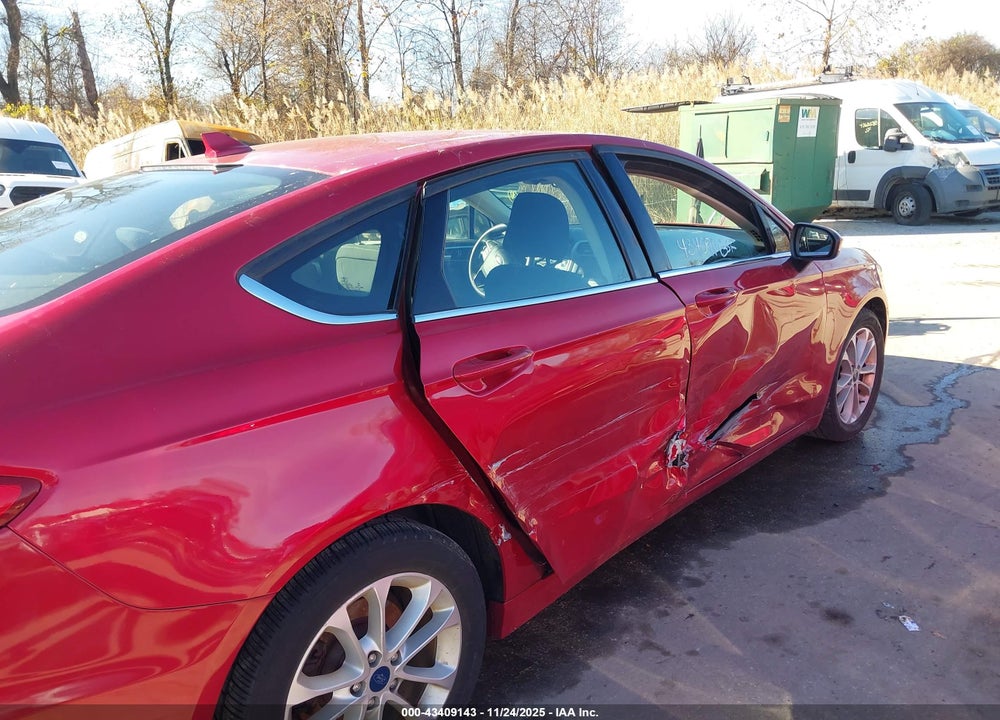 2020 FORD FUSION SE VIN: 3FA6P0HDXLR235416