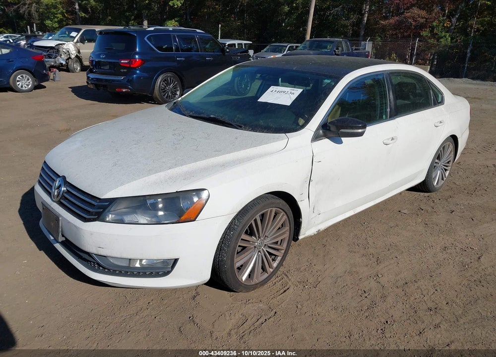 2014 VOLKSWAGEN PASSAT VIN: 1VWBT7A32EC098601