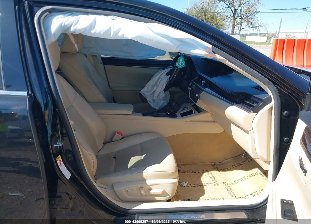 2013 LEXUS ES 350 VIN: JTHBK1GG2D2055232