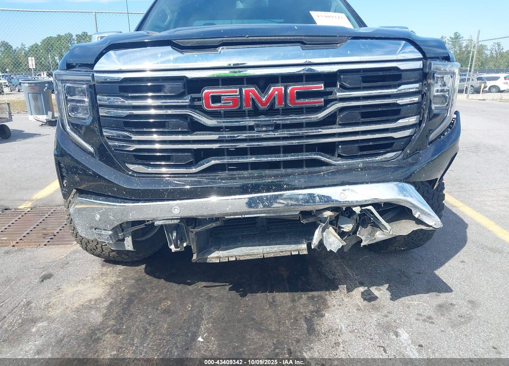 2024 GMC SIERRA 1500 4WD  SHORT BOX SLT VIN: 3GTUUDE87RG235029