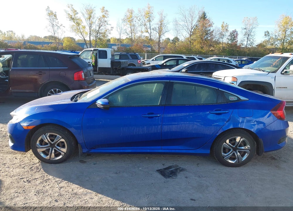 2018 HONDA CIVIC LX VIN: 19XFC2F55JE027753