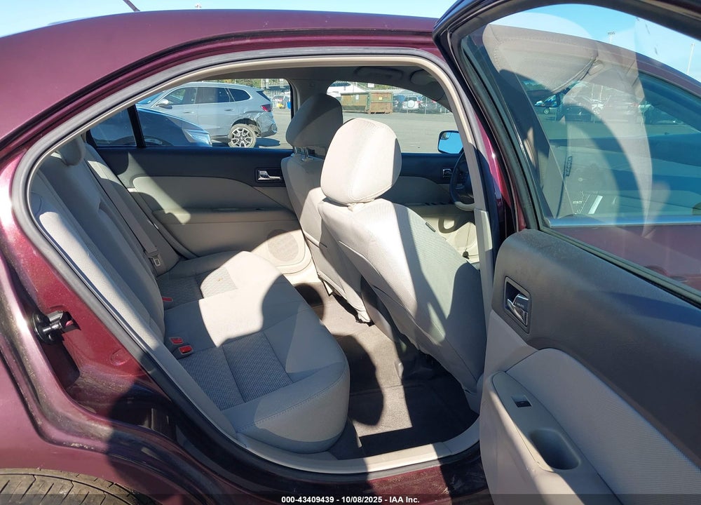 2011 FORD FUSION SE VIN: 3FAHP0HA2BR259755
