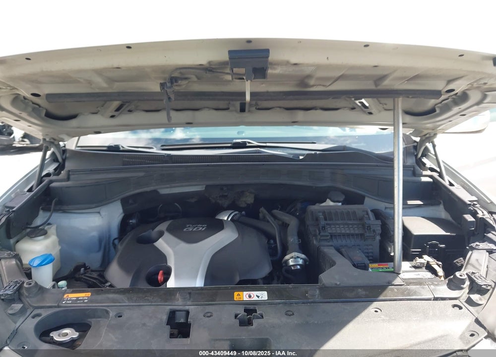 2014 HYUNDAI SANTA FE VIN: 5XYZU3LA3EG206433