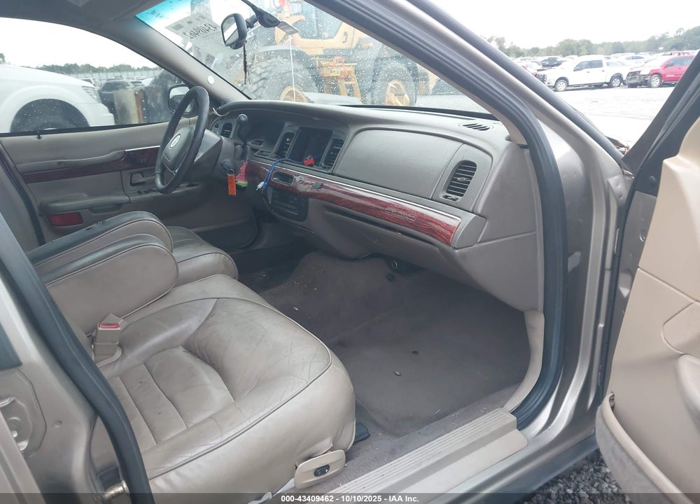 2001 MERCURY GRAND MARQUIS LS VIN: 2MEFM75W71X671848