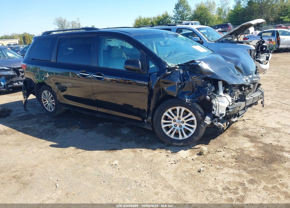 2016 TOYOTA SIENNA XLE LIMITED VIN: 5TDYK3DC4GS720265