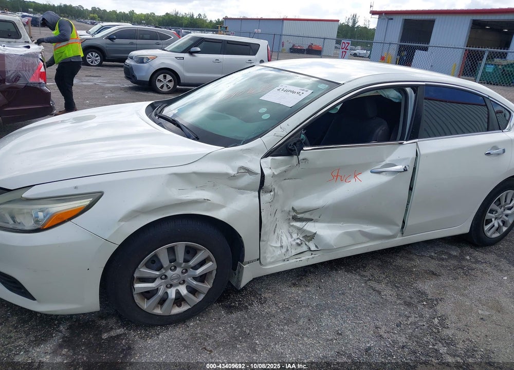 2016 NISSAN ALTIMA 2.5 S VIN: 1N4AL3AP1GN338339