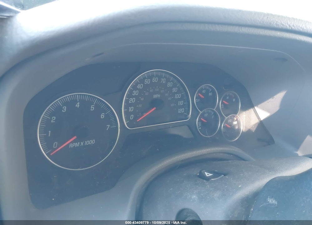 2005 GMC ENVOY SLT VIN: 1GKDT13S552276380
