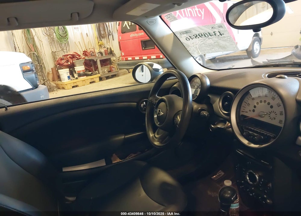 2014 MINI CLUBMAN COOPER VIN: WMWZF3C53ET492007