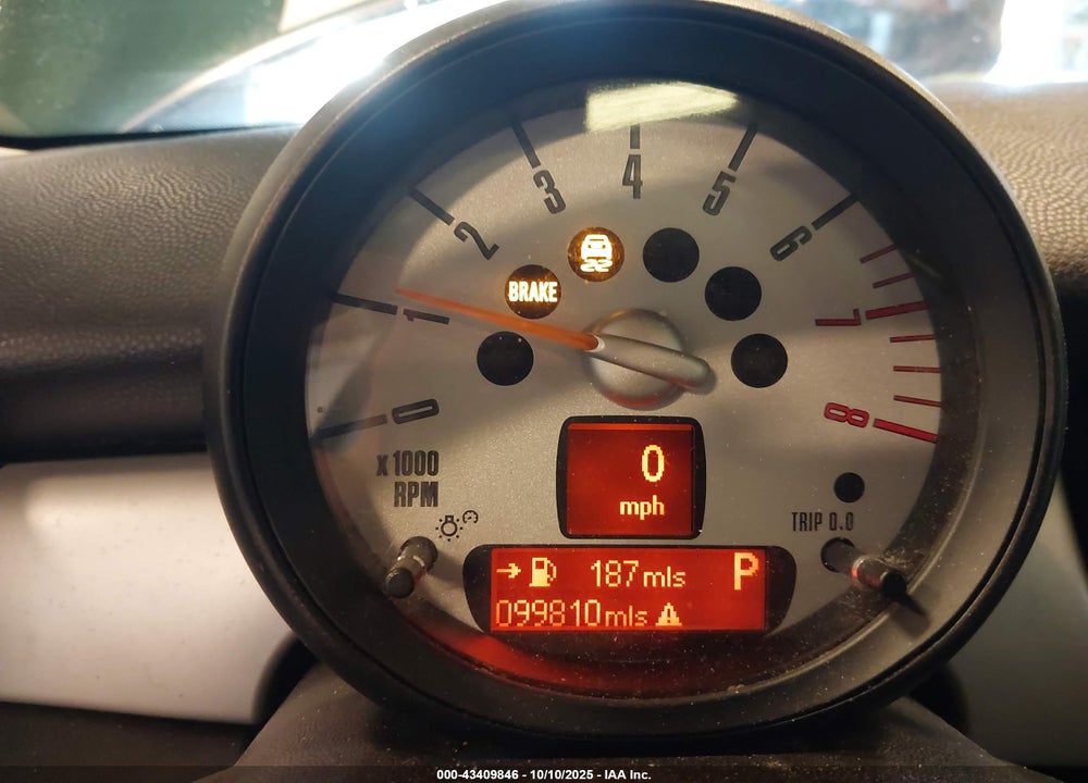 2014 MINI CLUBMAN COOPER VIN: WMWZF3C53ET492007