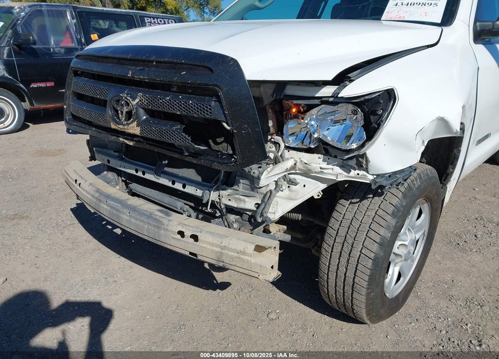 2012 TOYOTA TUNDRA GRADE 4.6L V8 VIN: 5TFUM5F18CX034203