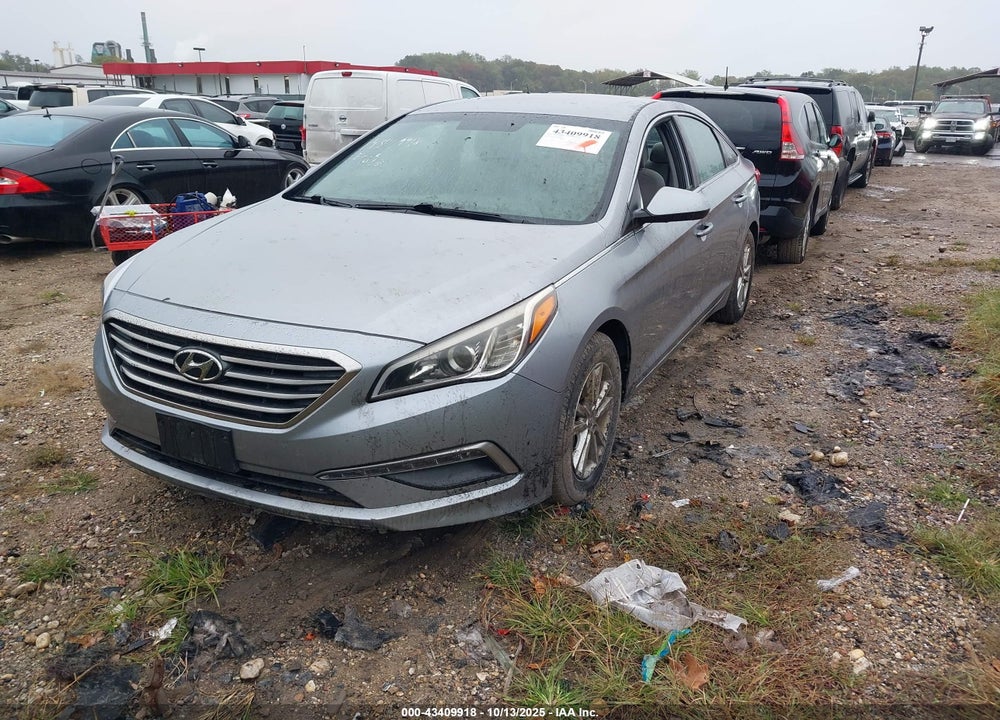 2015 HYUNDAI SONATA SE VIN: 5NPE24AF3FH078648