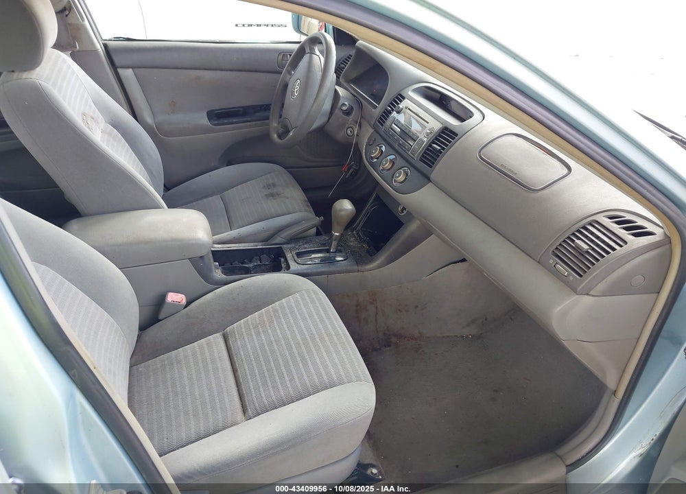 2005 TOYOTA CAMRY LE VIN: 4T1BE32K45U956541