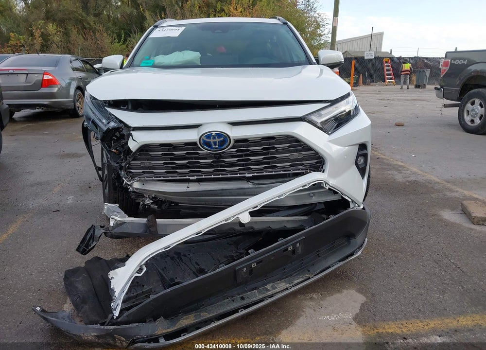 2024 TOYOTA RAV4 HYBRID LIMITED VIN: 4T3D6RFV8RU175600
