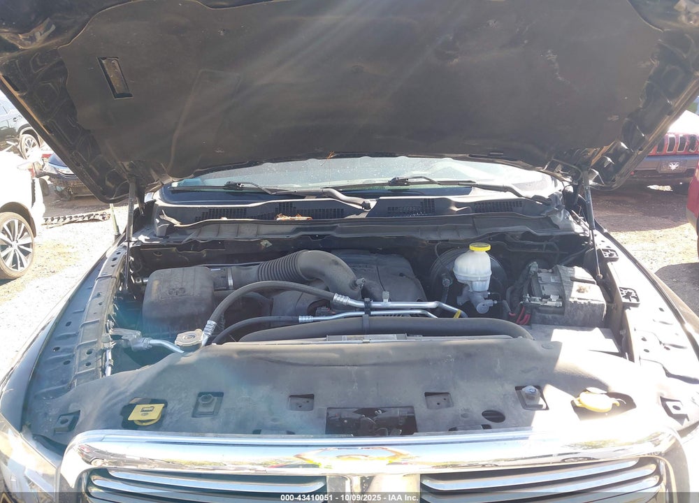 2019 RAM 1500 VIN: 1C6RR6TT0KS712111