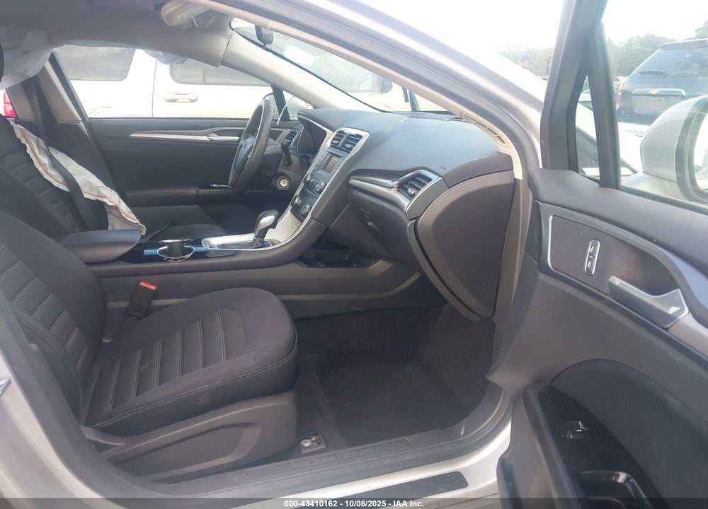 2014 FORD FUSION SE VIN: 1FA6P0H76E5389069