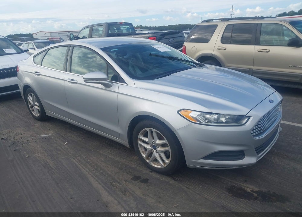 2014 FORD FUSION SE VIN: 1FA6P0H76E5389069