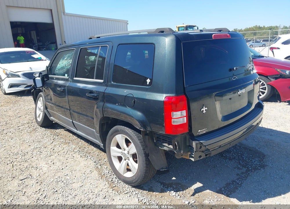 2013 JEEP PATRIOT LATITUDE VIN: 1C4NJPFB8DD213071