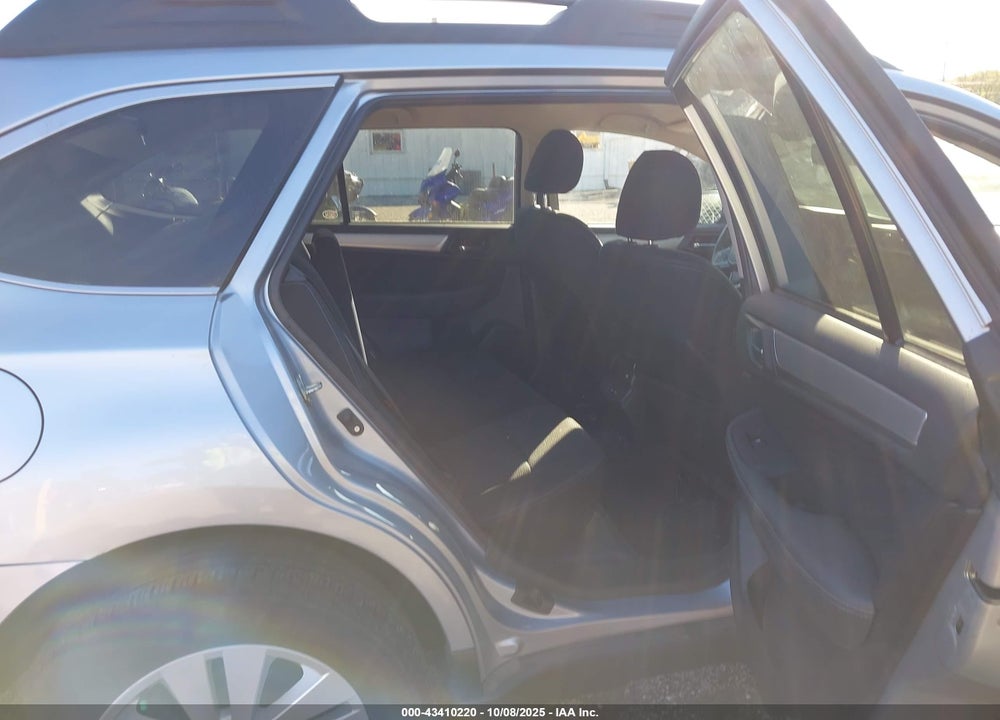 2018 SUBARU OUTBACK VIN: 4S4BSAFCXJ3395830