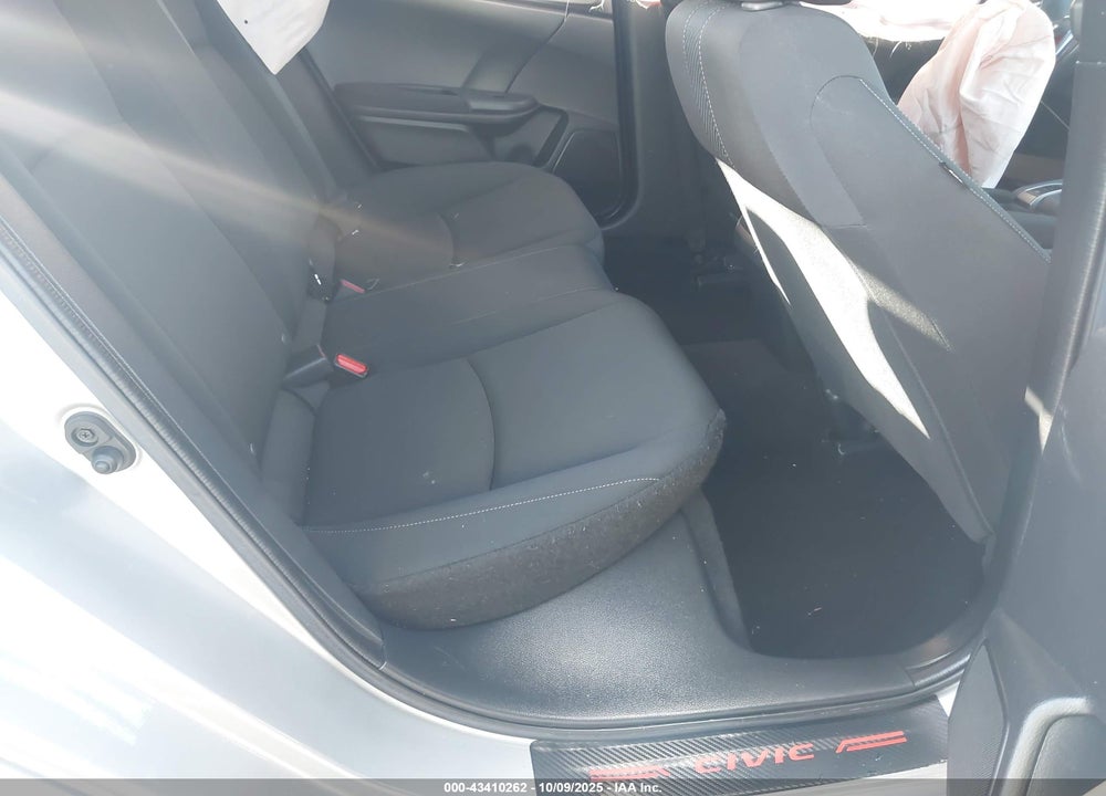 2018 HONDA CIVIC SPORT VIN: SHHFK7H47JU200167