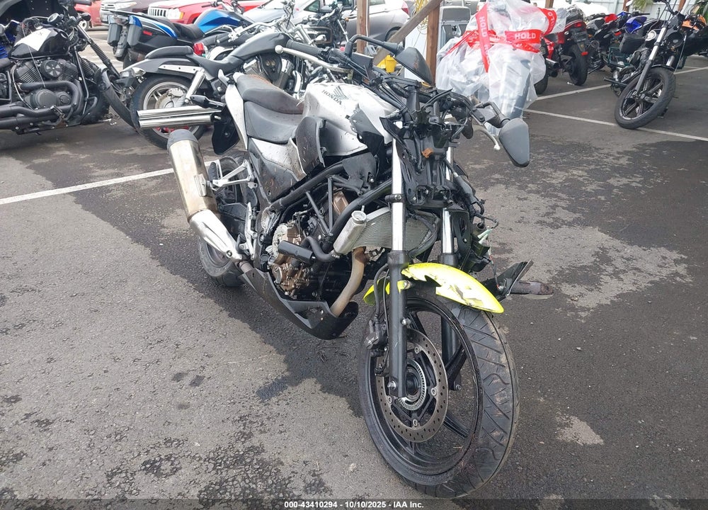 2017 HONDA CB300 FA VIN: MLHNC5256H5000485