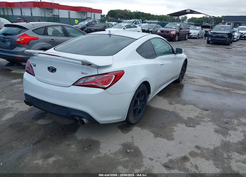 2013 HYUNDAI GENESIS 2.0T VIN: KMHHT6KD6DU112938
