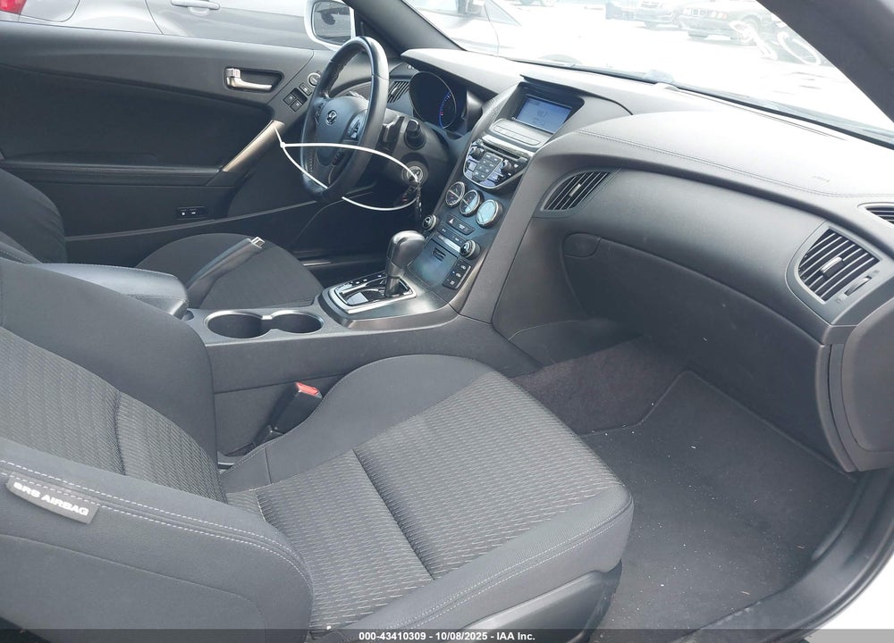 2013 HYUNDAI GENESIS 2.0T VIN: KMHHT6KD6DU112938